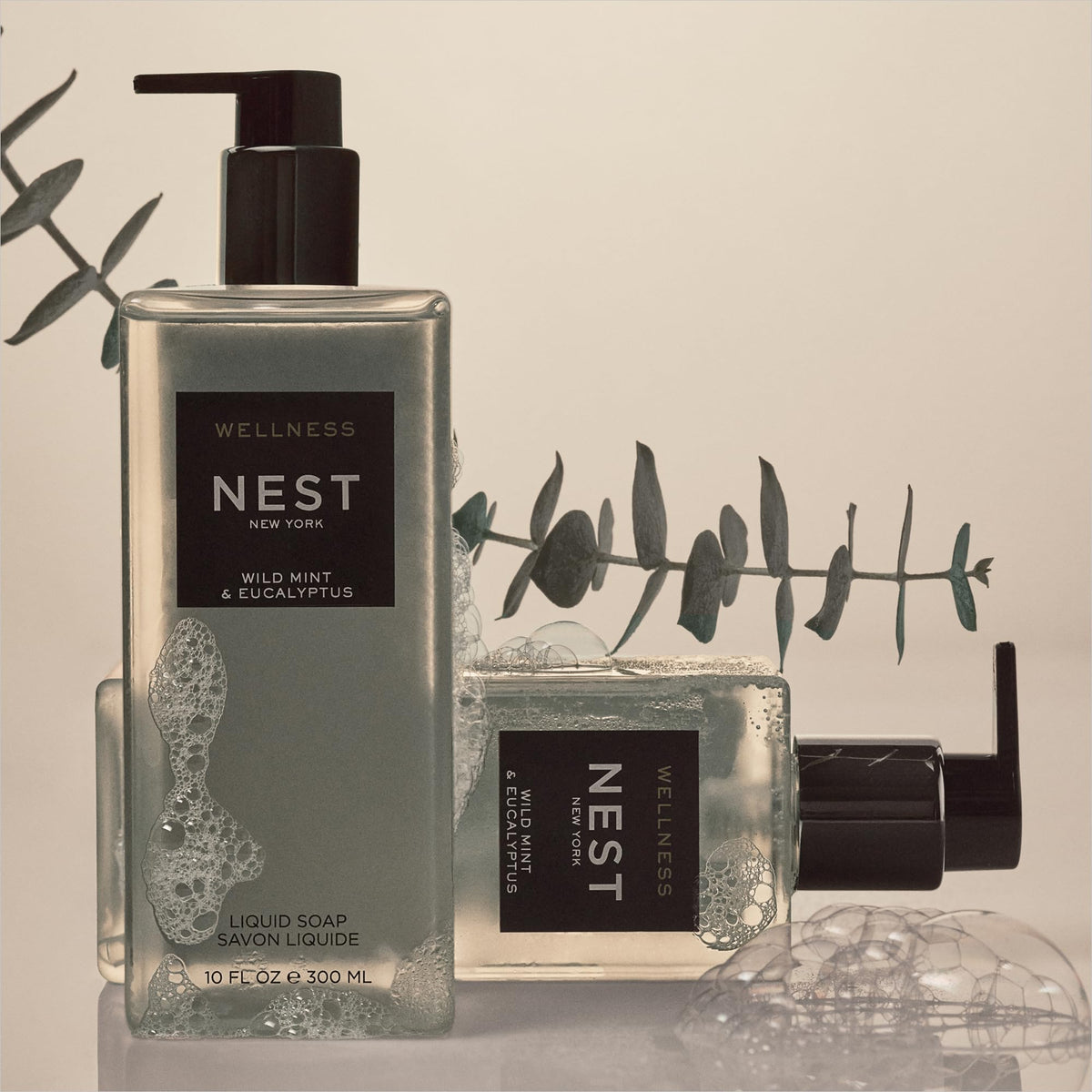 NEST New York gel texture close-up demonstrating lightweight lather and clarity