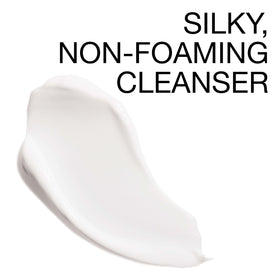 Neutrogena removing eye makeup with cotton pad for delicate-area safety