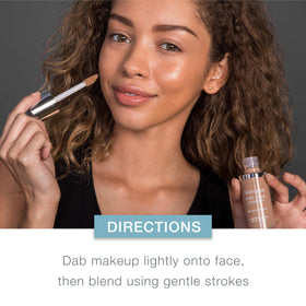 Neutrogena 20 Natural Ivory bottle highlighting true-to-shade color match benefit