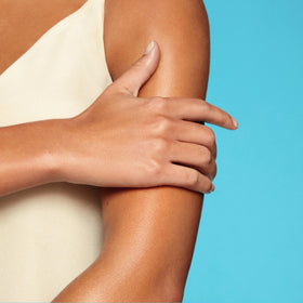 Neutrogena gel-cream on palm demonstrating quick absorption benefit
