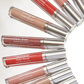 Neutrogena Hydro Boost glossy texture swipe illustrating non-sticky hydrating finish