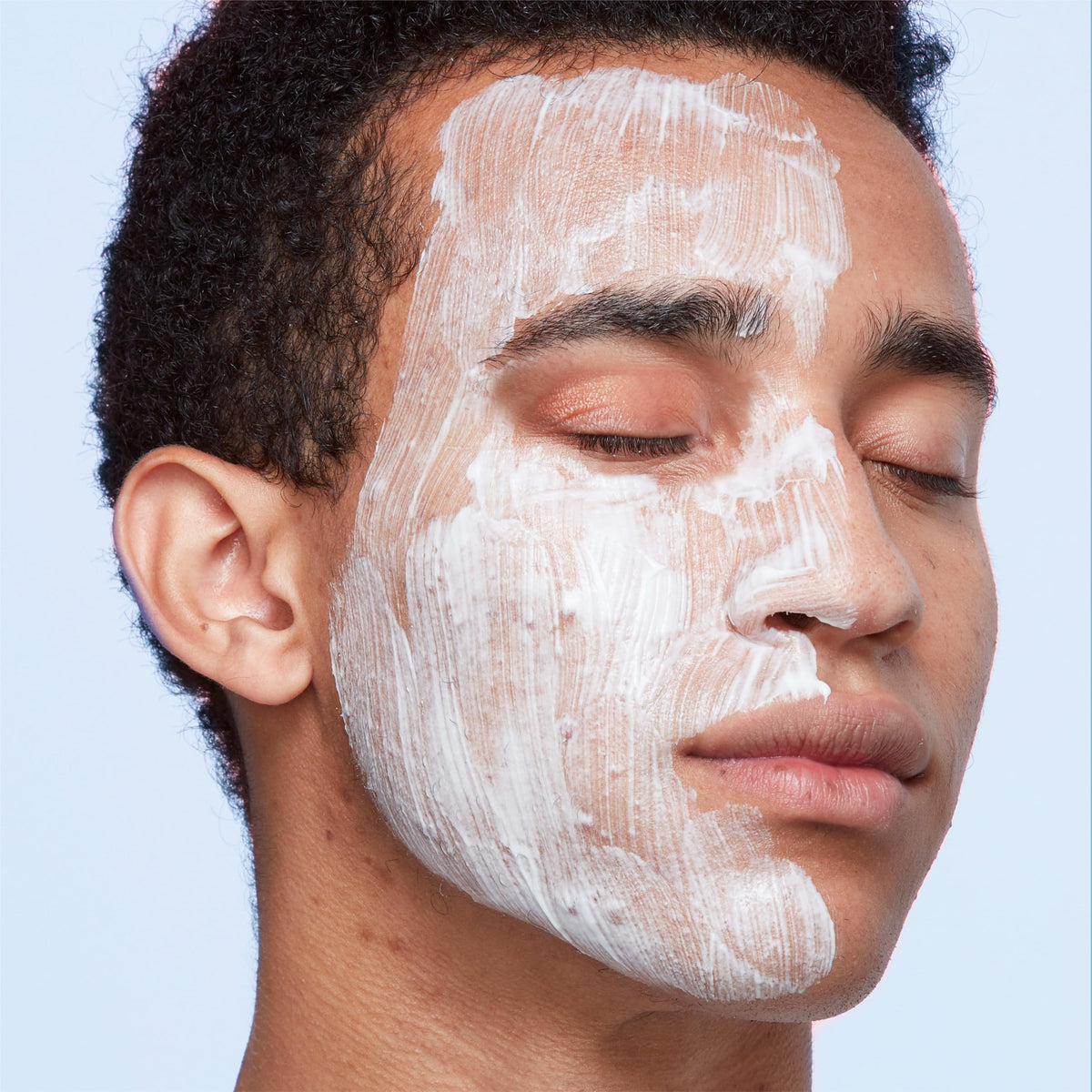 Neutrogena in hand scale photo showing true product size for convenience