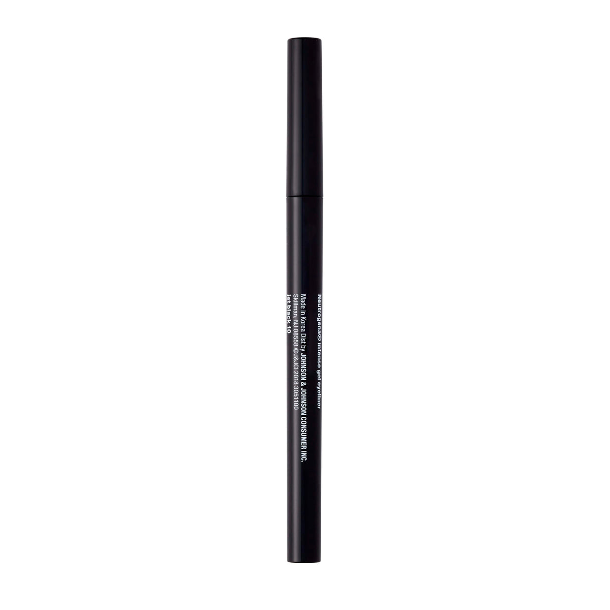 Neutrogena on model in daytime setting illustrating wearable long-lasting eye definition
