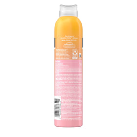 Neutrogena active runner applying spray for fast outdoor protection