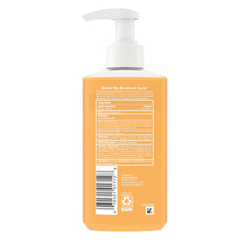 Neutrogena lifestyle image of clear skin after regular use, boosting confidence
