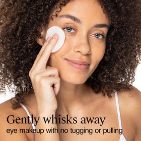 Neutrogena product removing waterproof mascara from lashes without tugging for comfortable cleansing