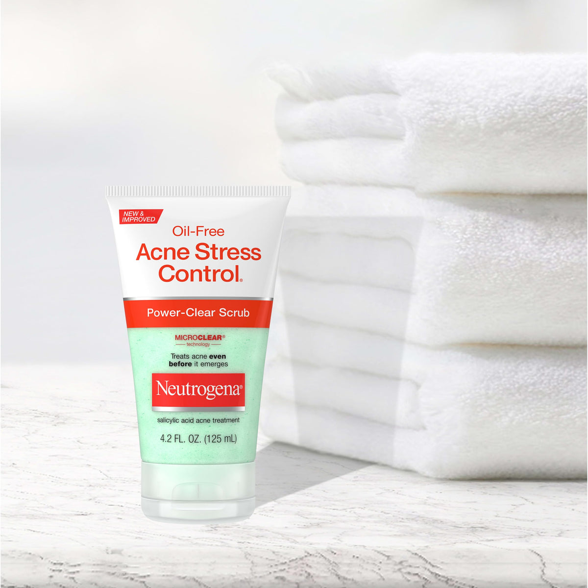 Neutrogena 4.2 fl oz size comparison showing portable daily exfoliant
