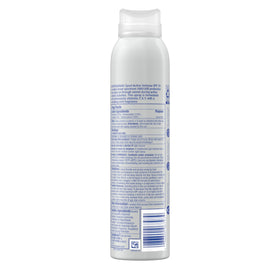 Neutrogena vitamins C and E close-up emphasizing antioxidant support