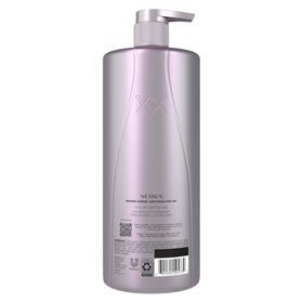 Nexxus Therappe pump dispensing lather demonstrating easy use and rich foam
