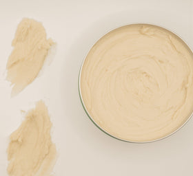 Nimba Foods hair sheen on natural hair showing softening and frizz control