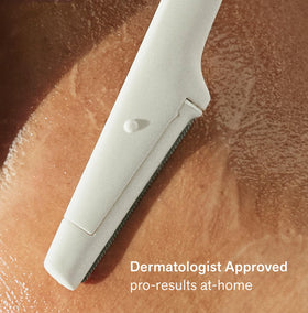 Nimbi blade close-up showing double-guard for safer precise exfoliation
