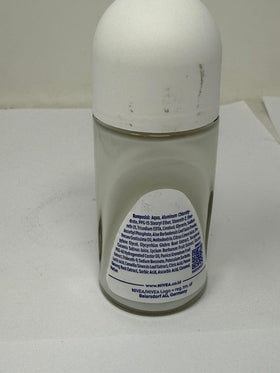 NIVEA product applied to underarm demonstrating gentle smoothing effect
