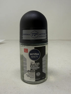 NIVEA Men roll-on applicator close-up highlighting smooth roll and easy control