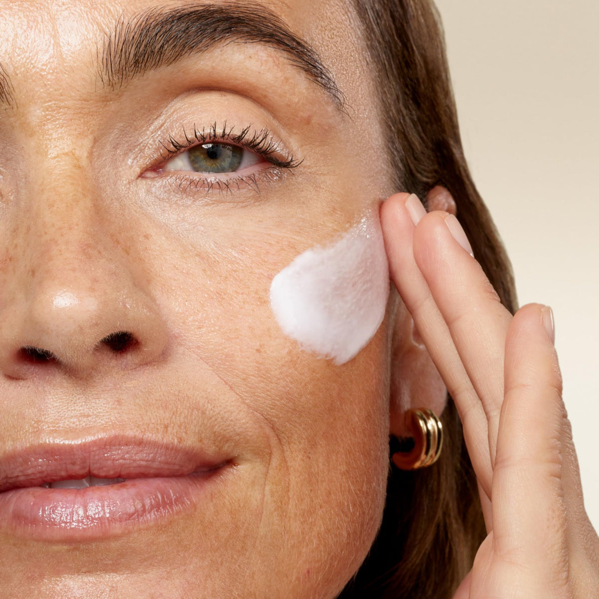 No7 cleanser rinsing under warm water demonstrating gentle removal