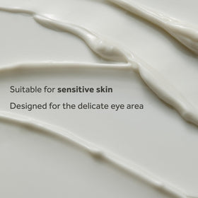 No7 lid and label detail focusing on ingredient list and firming claim