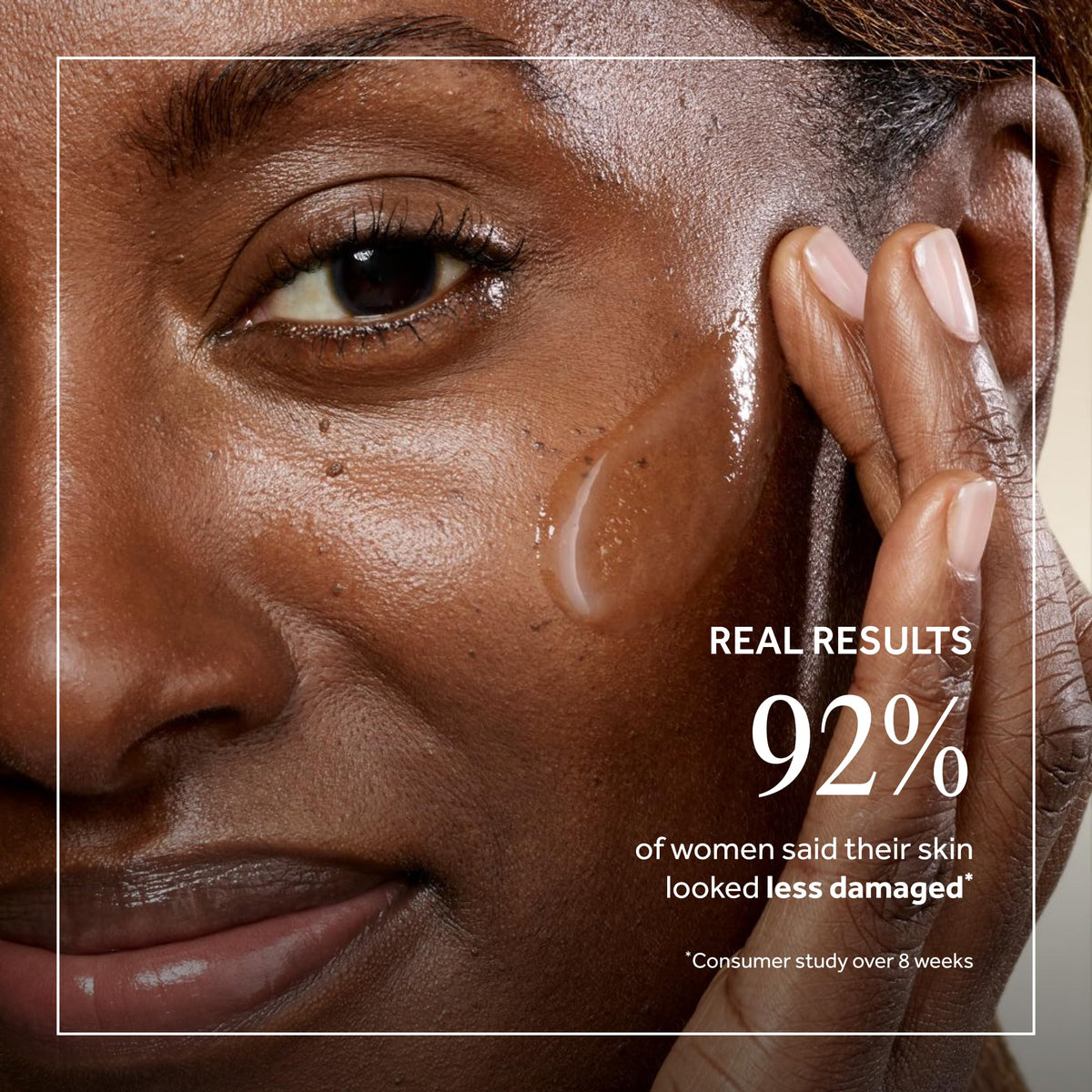 No7 serum on hand demonstrating smooth application and quick absorption