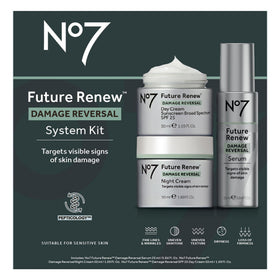 No7 serum pump detail highlighting precise, hygienic dispensing