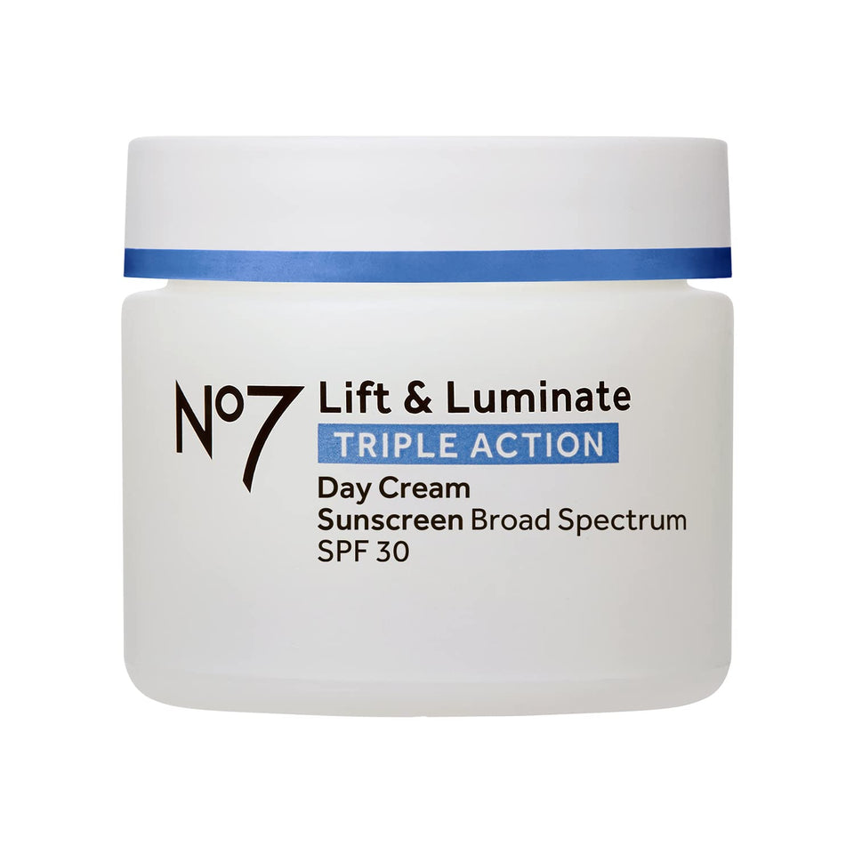 No7 front jar showing product branding and container for easy identification and trust