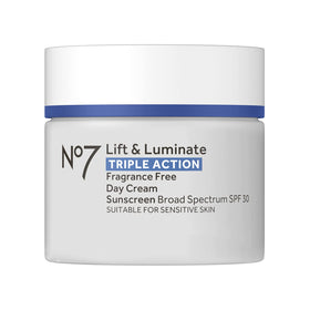 No7 front packaging showing product and SPF 30 benefit