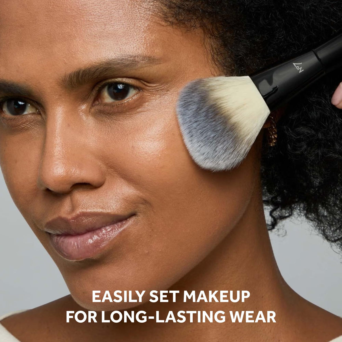 No7 powder close-up revealing fine milled texture for smooth finish