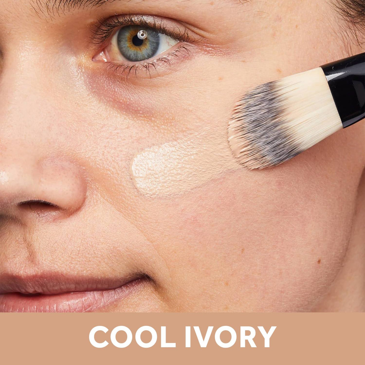 No7 pump close-up dispensing serum for controlled application