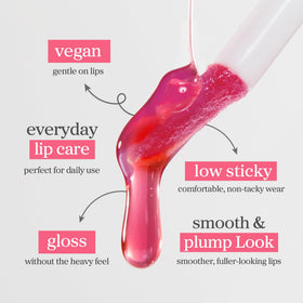NOONI glossy finish reflective detail illustrating high-shine, natural-looking benefit