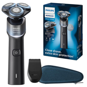 Norelco 5000X front view showing ergonomic handle and controls for comfortable grip