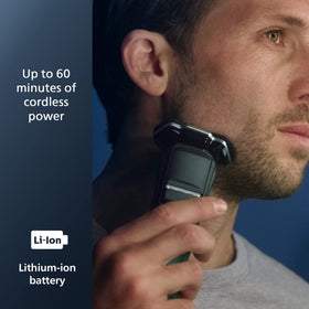 Norelco 7200 flexible heads angled showing 360-degree contour following benefit