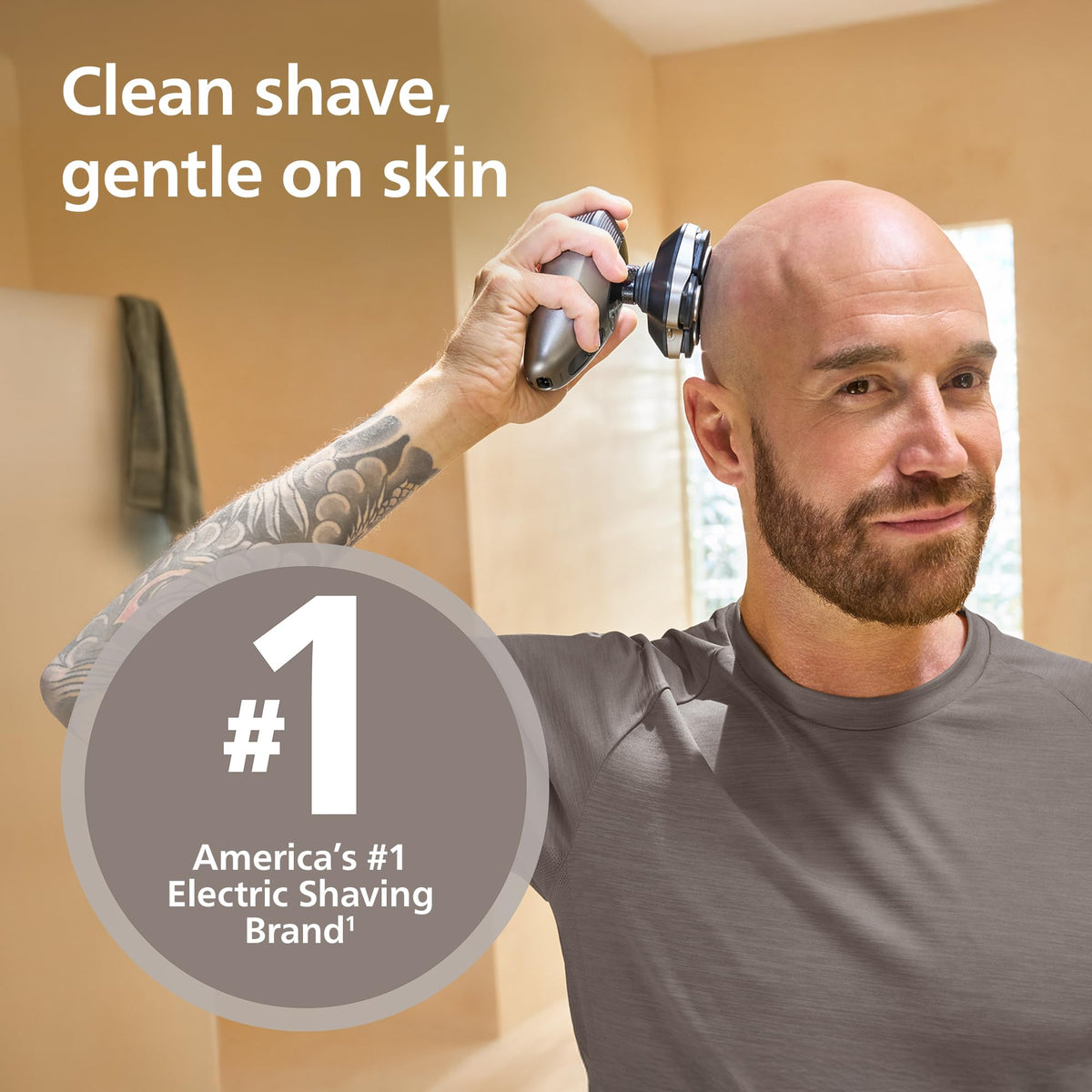 Norelco close-up of replacement head demonstrating smooth cutting surface
