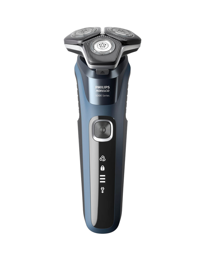 Norelco shaver 5400 front angled view showing ergonomic grip and design benefit convenience