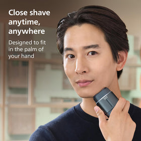 Norelco shaver 700 travel case protecting device for convenient packing and safe transport