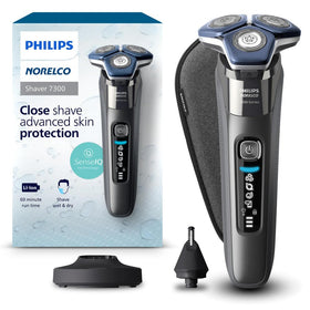 Norelco shaver 7300 front view showing ergonomic grip and controls for comfortable handling