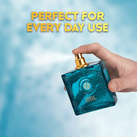 Novoglow Verse Adonis flatlay with wood and citrus ingredients showing fragrance notes