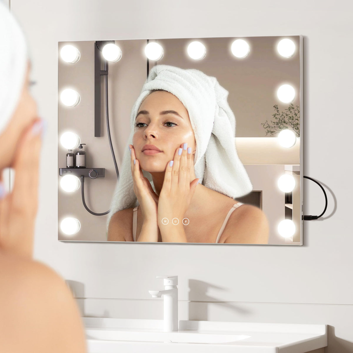 NUSVAN mirror in bedroom lifestyle for salon lighting at home benefit
