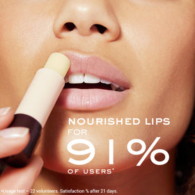 NUXE application on lips demonstrating soothing coverage and comfortable finish