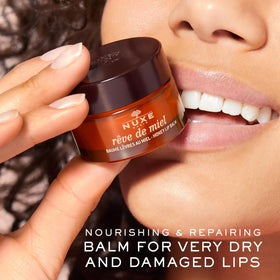 Nuxe balm texture close-up illustrating smooth melt-away application benefit