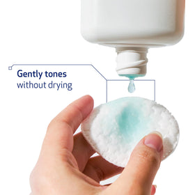 Obagi Medical Nu-Derm toner clear liquid drop demonstrating lightweight texture