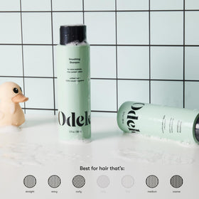 Odele shampoo pouring to show gentle cleansing texture and foam control