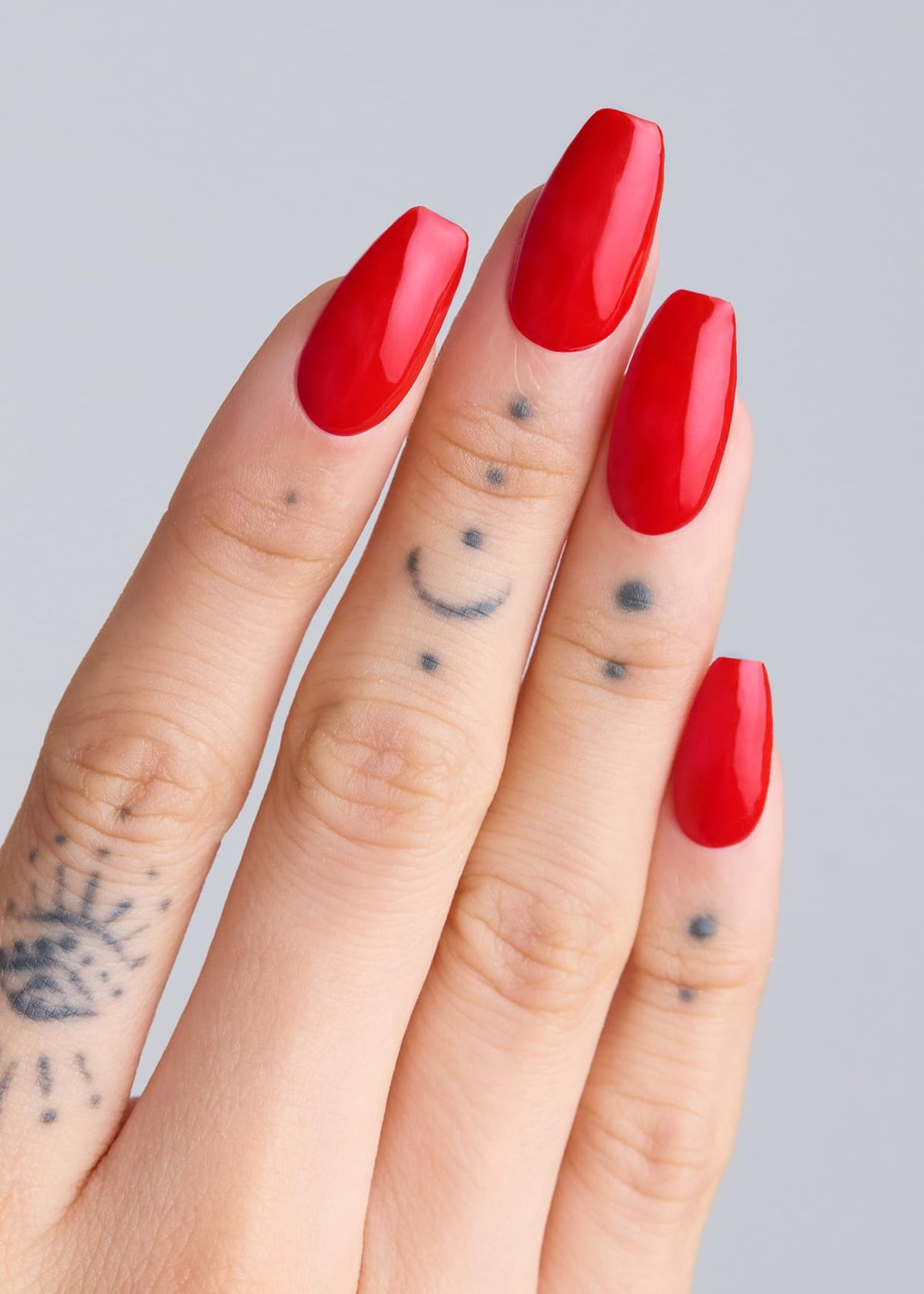 ohora close-up of a single N Hot Cherry strip showing smooth gel texture and precise edge