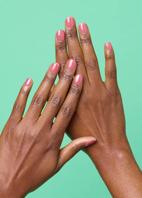 ohora close-up of gel strip texture highlighting smooth finish and easy shaping