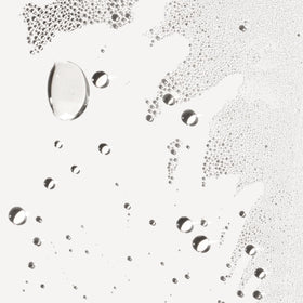 Olaplex spray nozzle dispensing mist, demonstrates easy, even application