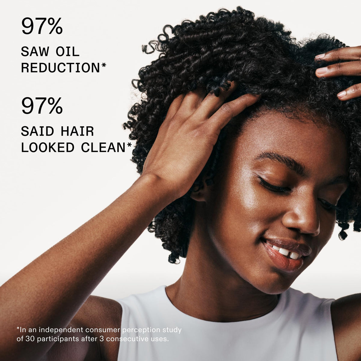 Olaplex Nº.4D spray in action refreshing roots for lightweight volume