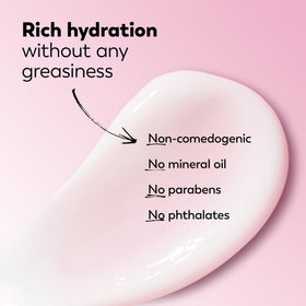 Olay product with soft-focus ingredients representing soothing hydration