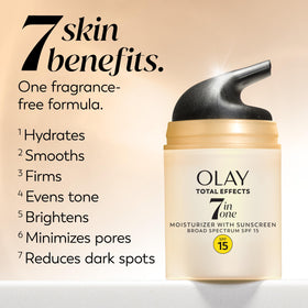 Olay VitaNiacin Complex bottle with vitamins C and E for skin renewal