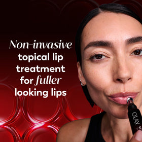 Olay Regenerist applied on lips showing instant fullness and smooth shine