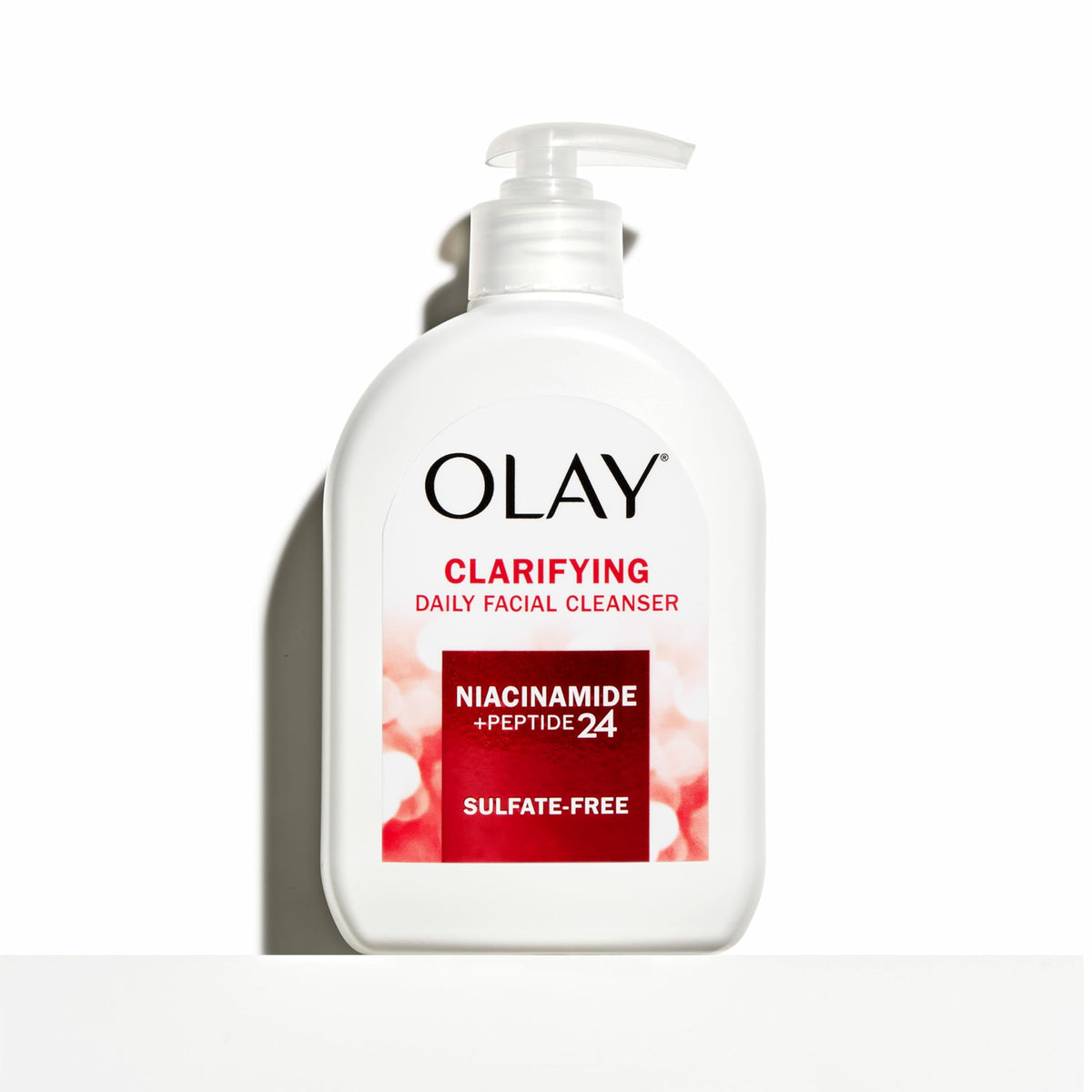 Olay size scale with hand showing 16 oz volume for long-lasting use