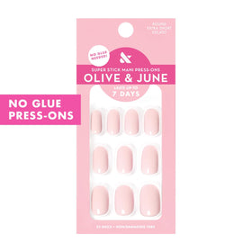 Olive & June gelato pink nails top view highlighting realistic finish benefit