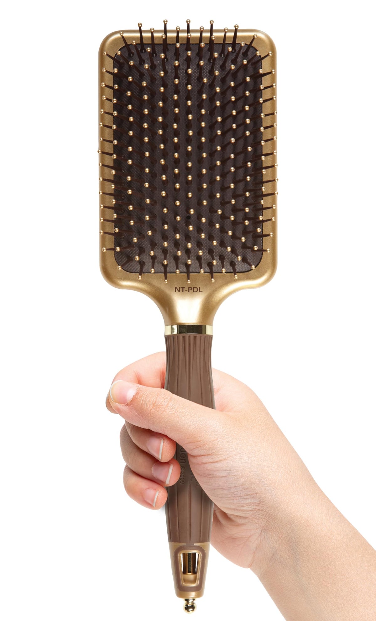 Olivia Garden NT-PDL cushioned base closeup protecting hair and scalp