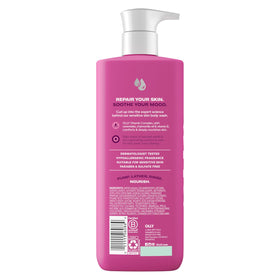 OLLY pump close-up for COMFY body wash demonstrating easy dispensing