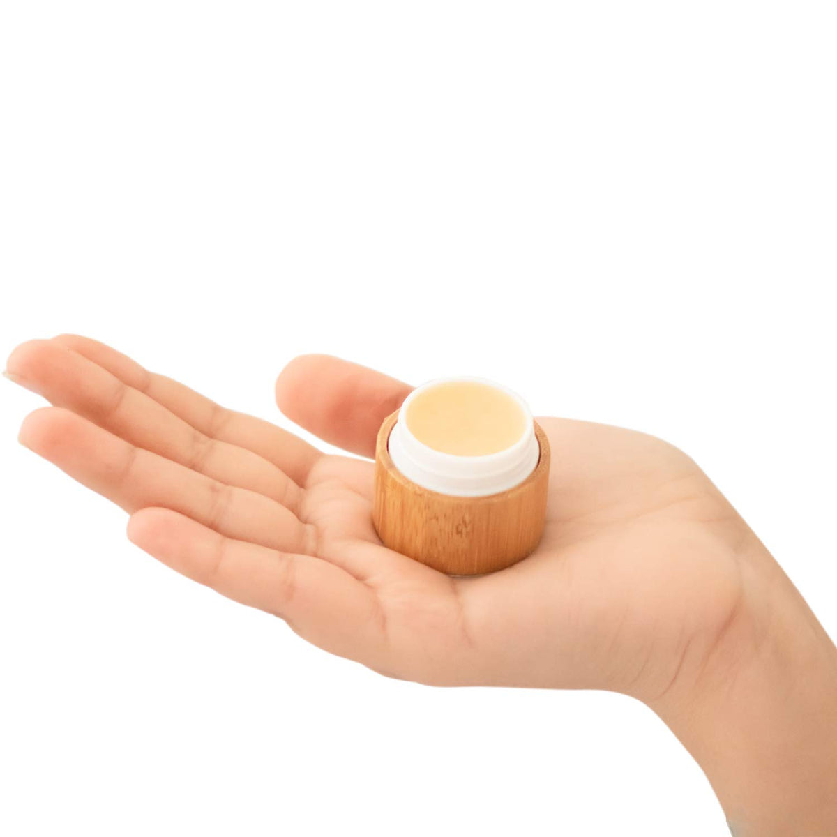 OMORFEE BE EXOTIC OF label close-up highlighting clean ingredients and transparency benefit